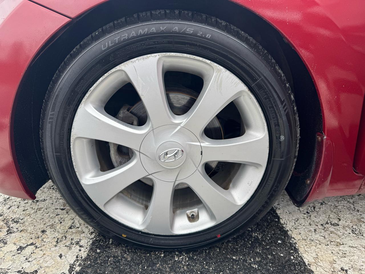 Hyundai Elantra 4dr Sdn Auto Limited 2013