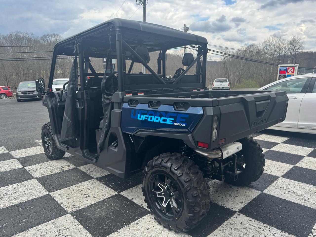 CFMOTO UFORCE 1000 XL  2026