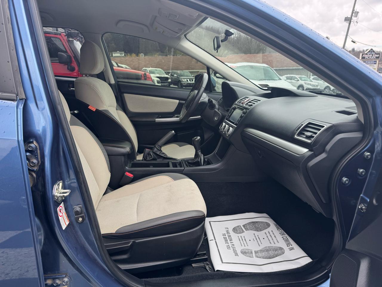 Subaru Crosstrek 2.0i Premium Manual 2017