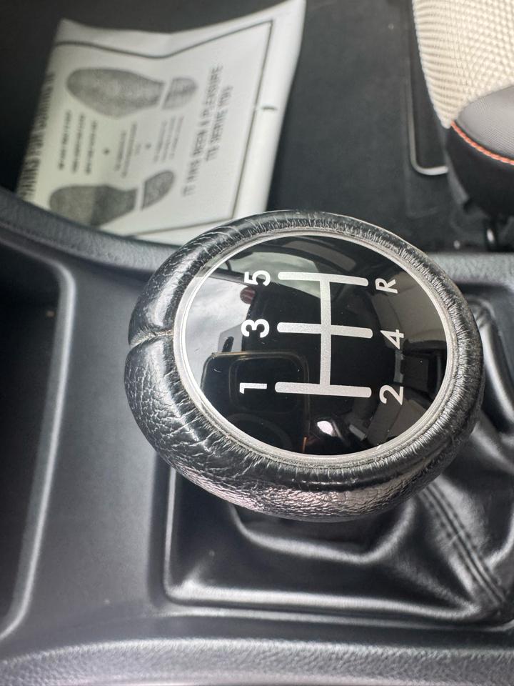 Subaru Crosstrek 2.0i Premium Manual 2017