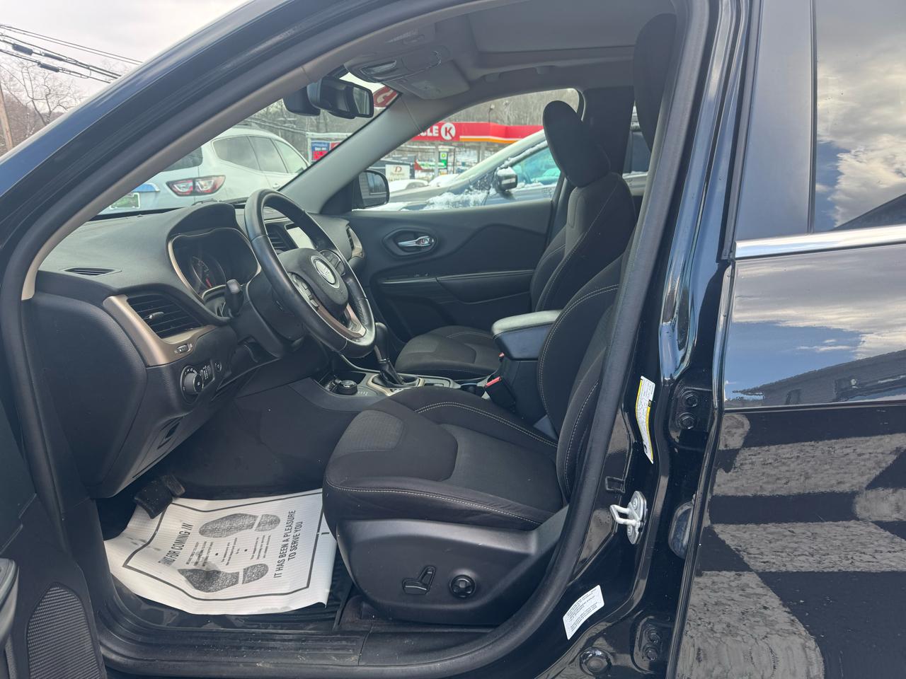 Jeep Cherokee 4WD 4dr Latitude 2016