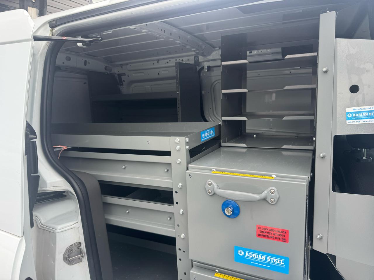 Ford Transit Connect Van XL LWB w/Rear Symmetrical Doors 2020