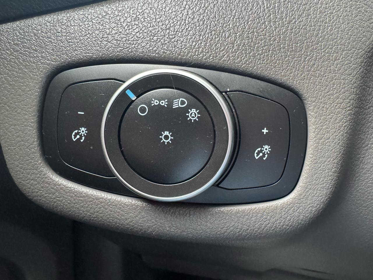 Ford Transit Connect Van XL LWB w/Rear Symmetrical Doors 2020