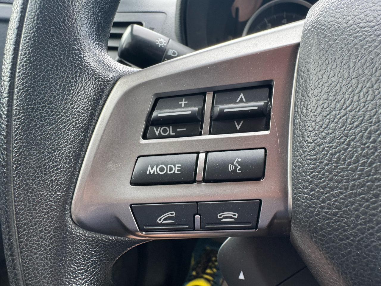 Subaru Forester 4dr CVT 2.5i PZEV 2015