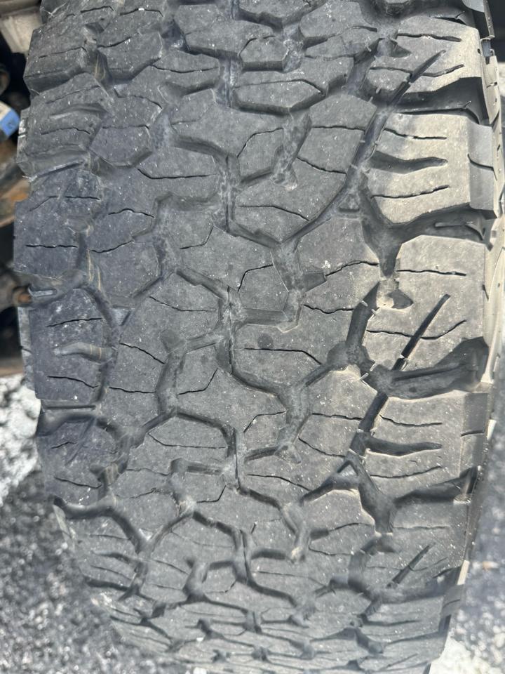 Ford F-150 4WD SuperCrew 139" XL 2017