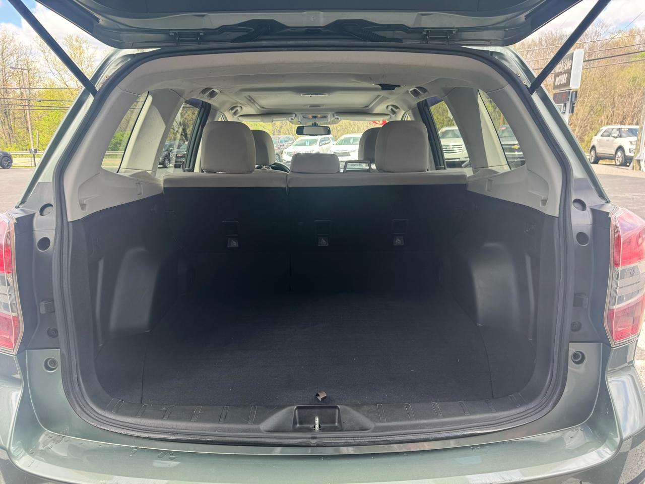 Subaru Forester 4dr CVT 2.5i Premium PZEV 2016