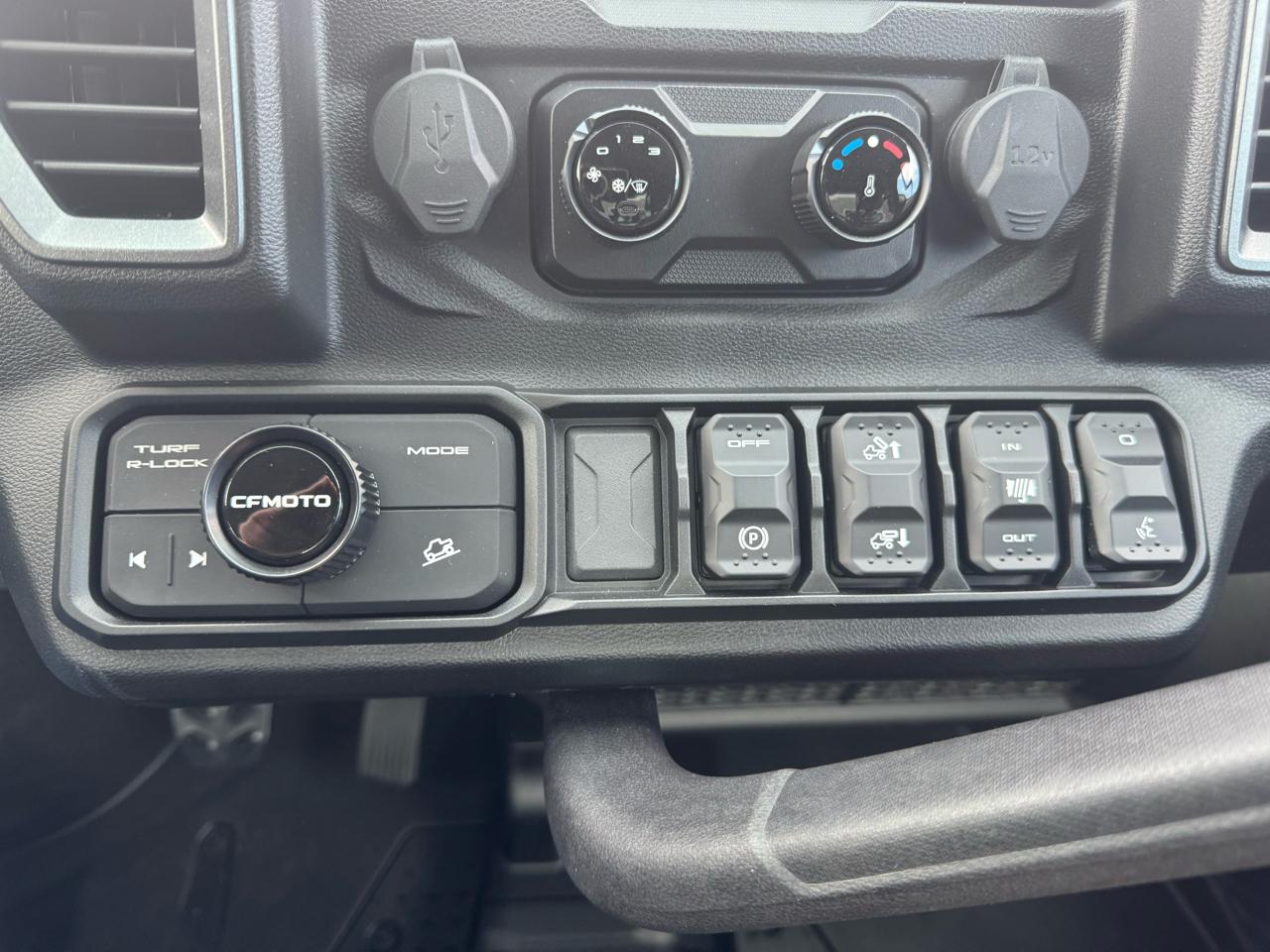 CFMOTO U10 PRO  2026