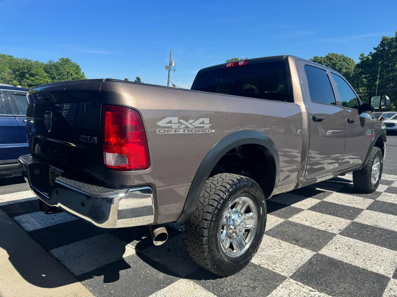 RAM 2500 Tradesman 4x4 Crew Cab 6'4" Box 2018