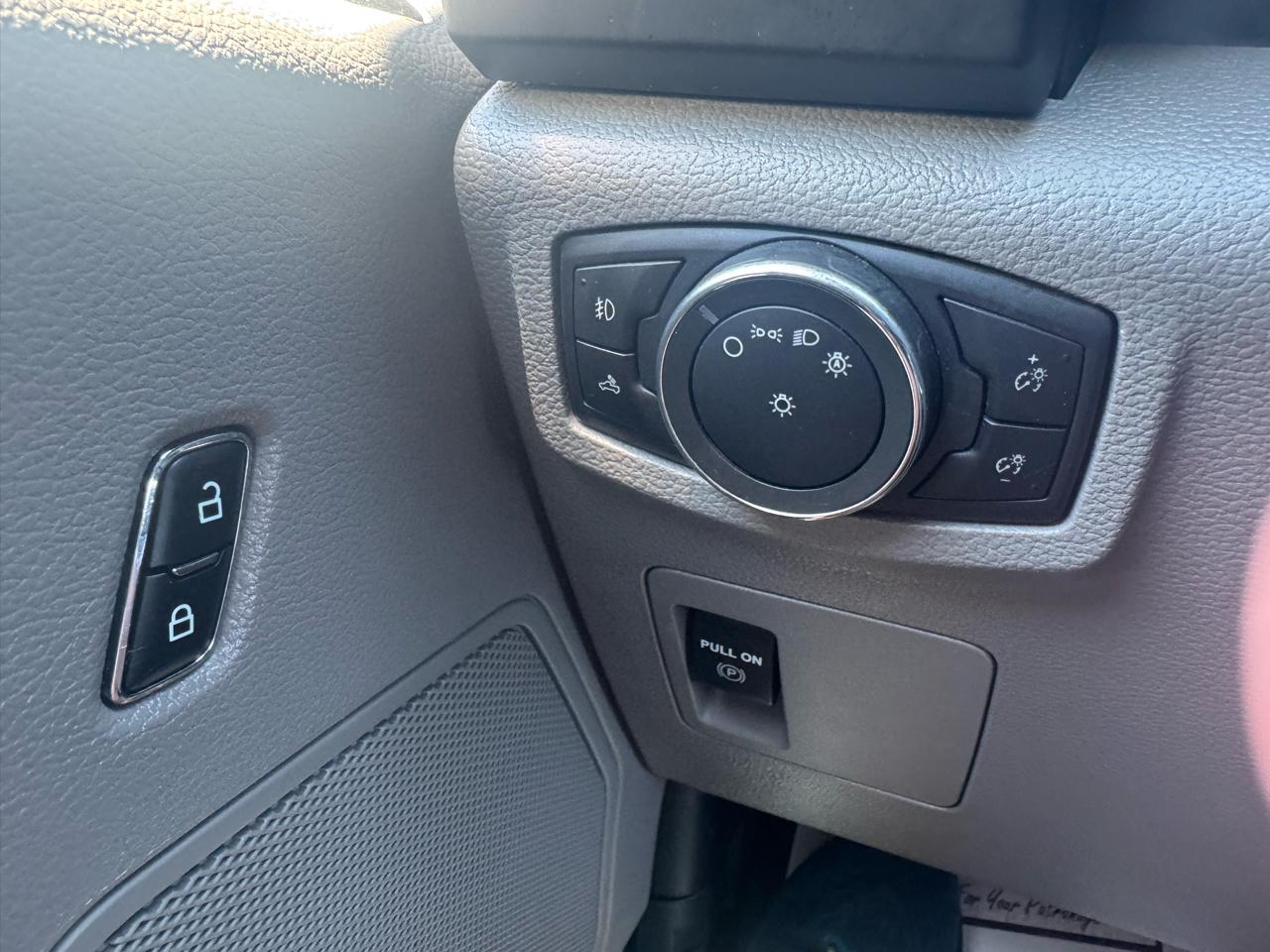 Ford F-150 4WD SuperCab 145" STX 2020
