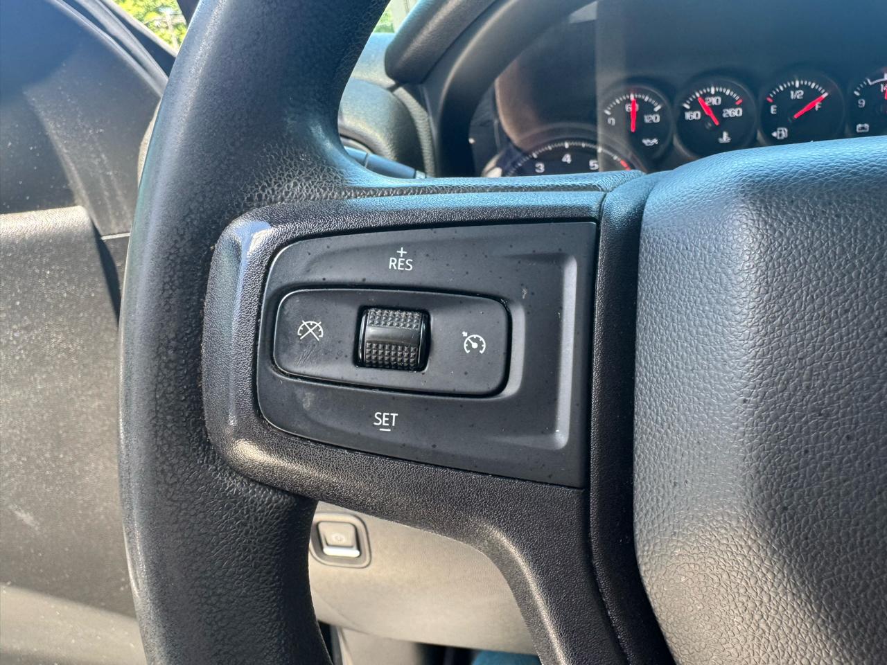 Chevrolet Silverado 1500 4WD Double Cab 147" Custom 2020