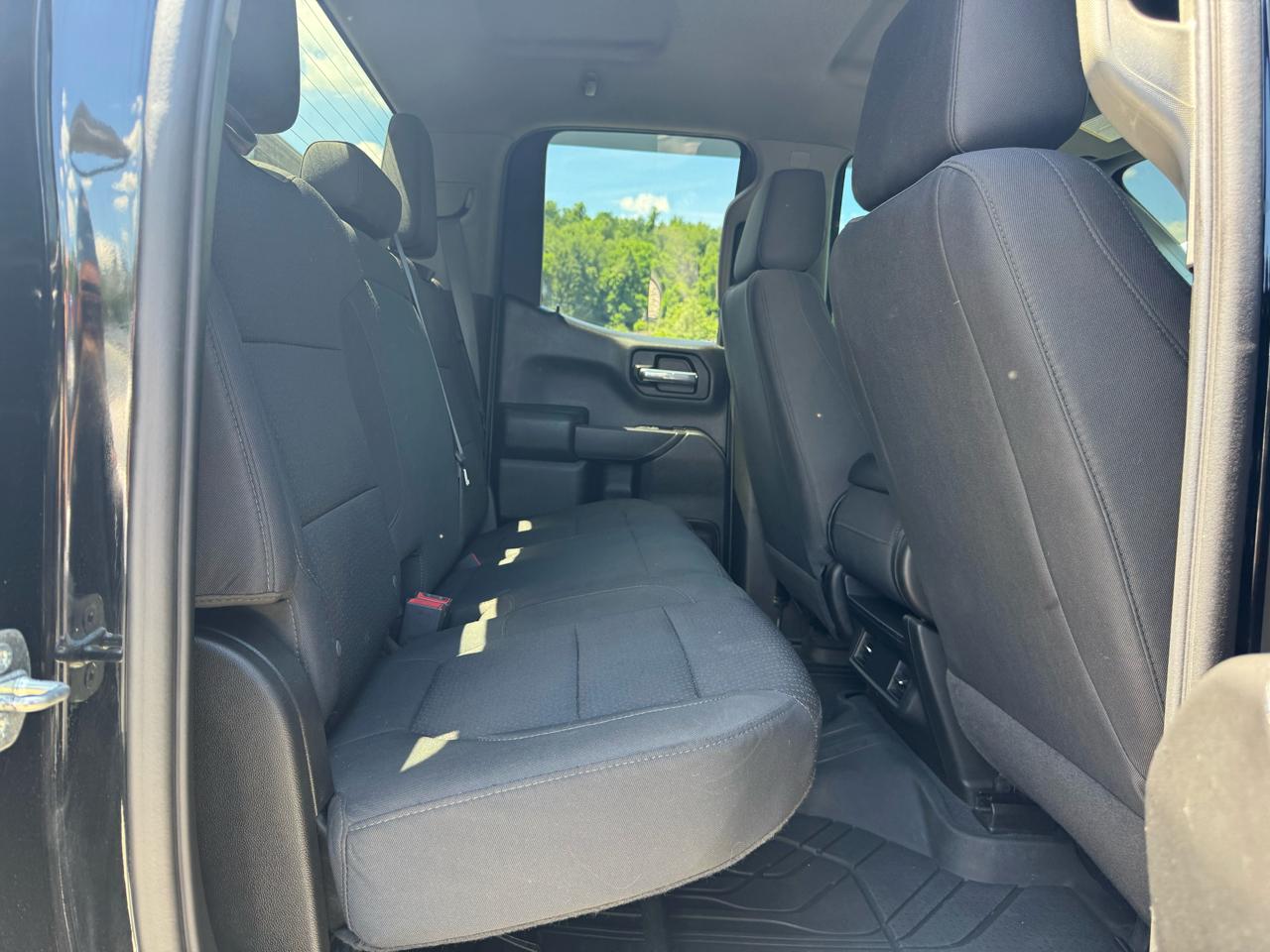 Chevrolet Silverado 1500 4WD Double Cab 147" Custom 2020