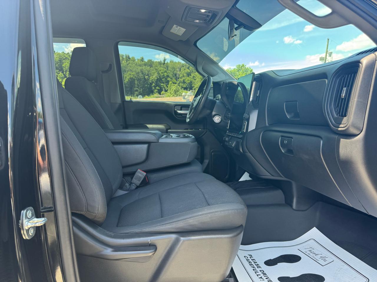 Chevrolet Silverado 1500 4WD Double Cab 147" Custom 2020