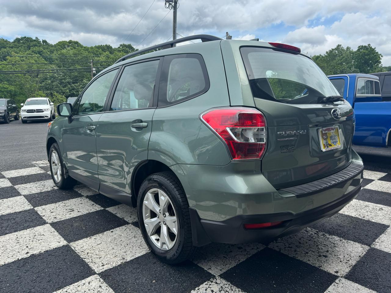 Subaru Forester 4dr CVT 2.5i PZEV 2016