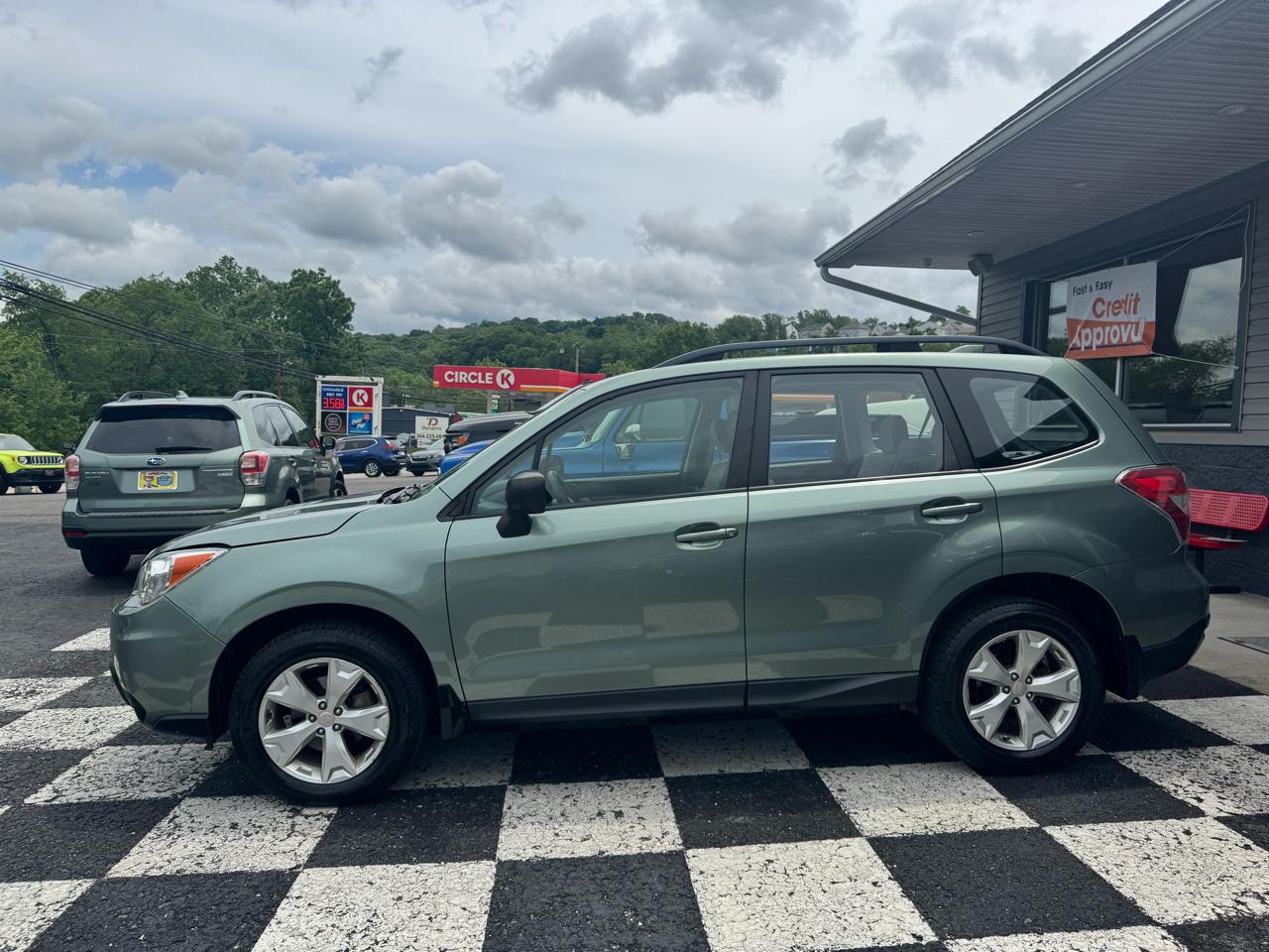 Subaru Forester 4dr CVT 2.5i PZEV 2016