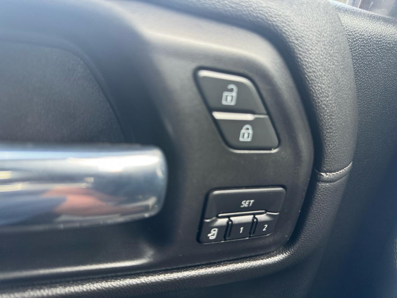 GMC Sierra 1500 4WD Crew Cab 147" SLT 2020
