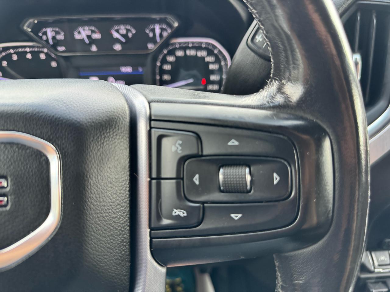 GMC Sierra 1500 4WD Crew Cab 147" SLT 2020