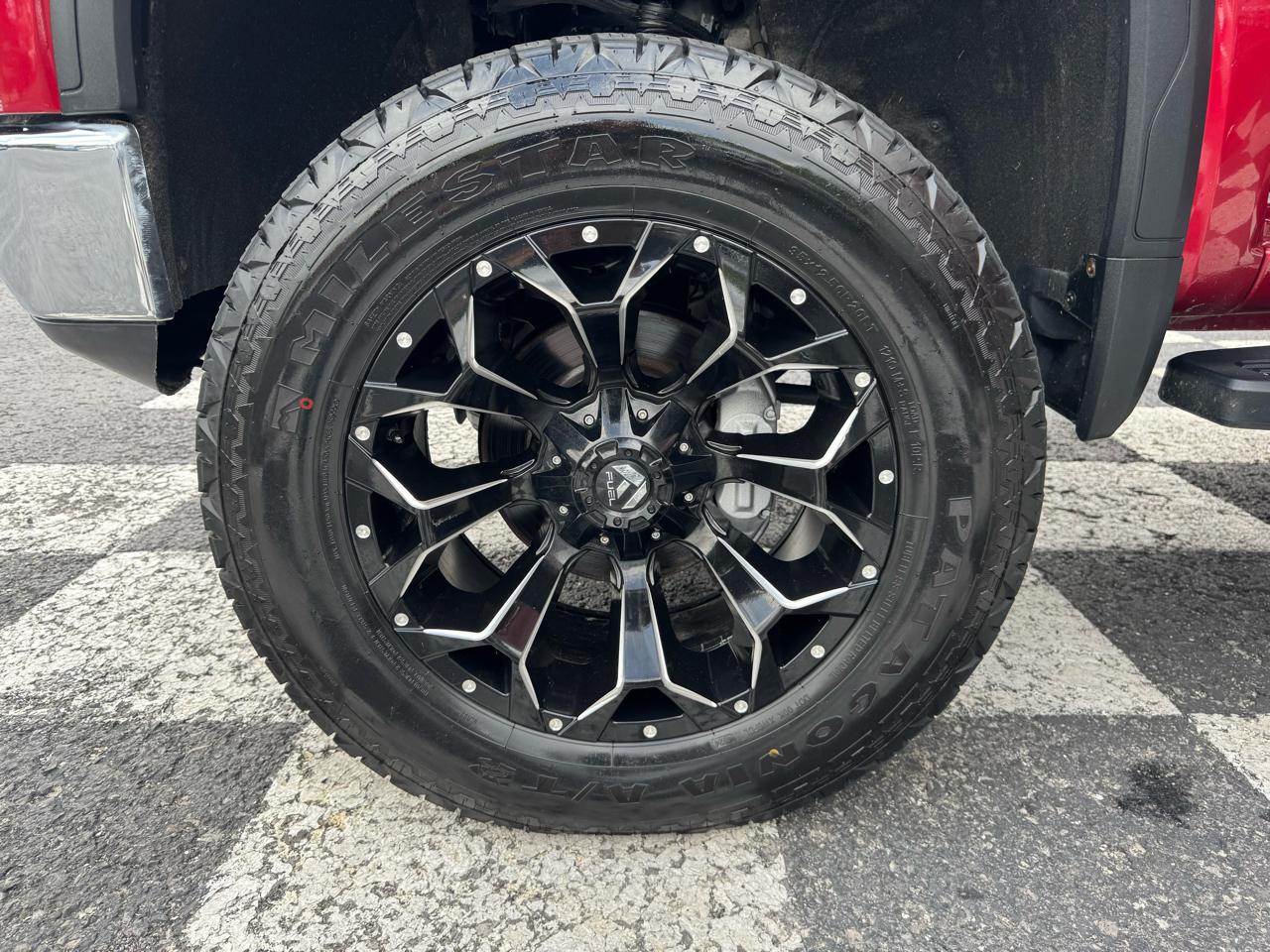 GMC Sierra 1500 4WD Crew Cab 147" SLT 2020