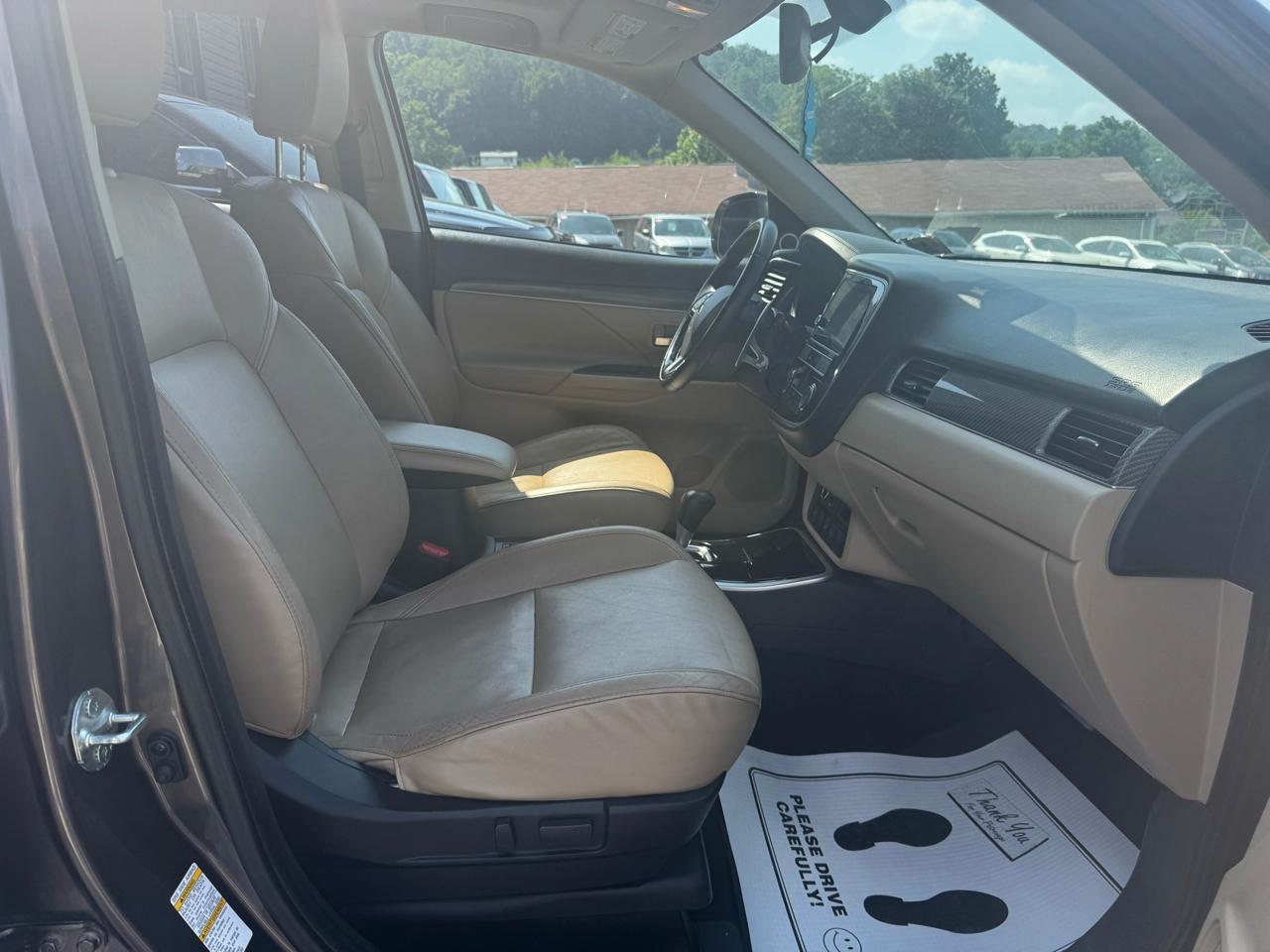 Mitsubishi Outlander GT S-AWC 2019