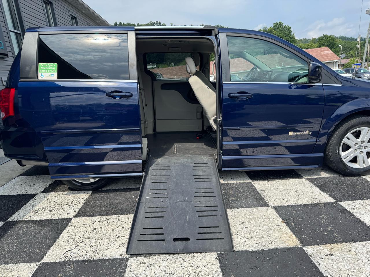 Dodge Grand Caravan  2012
