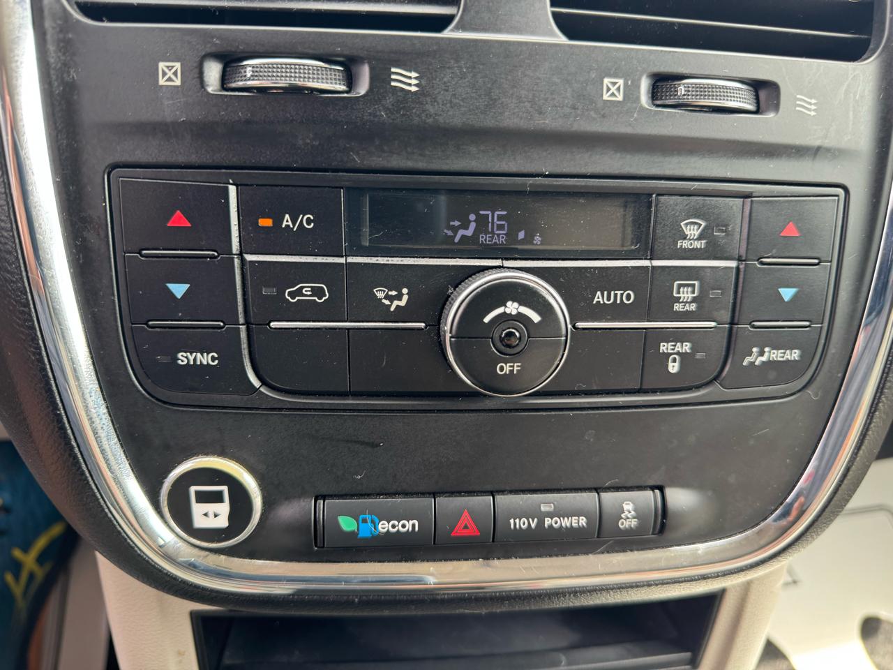 Dodge Grand Caravan  2012