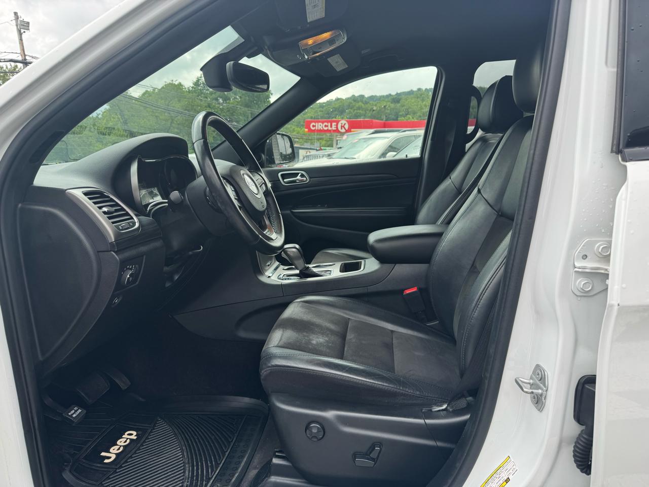 Jeep Grand Cherokee Altitude 4x4 2019