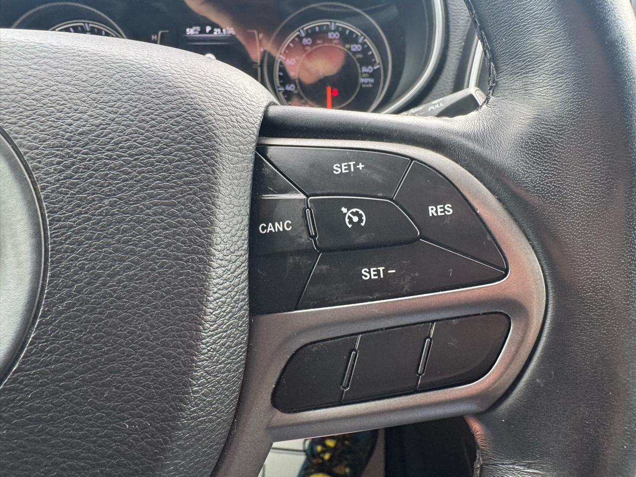 Jeep Cherokee Latitude Plus 4x4 2019
