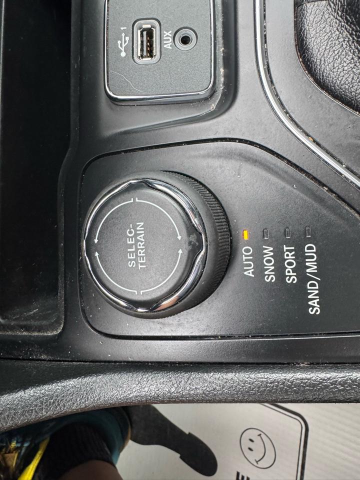 Jeep Cherokee Latitude Plus 4x4 2019