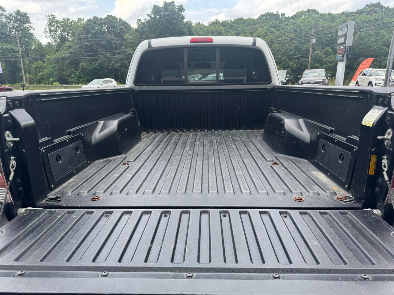 Toyota Tacoma 4WD Access Cab V6 AT SR5 (Natl) 2013