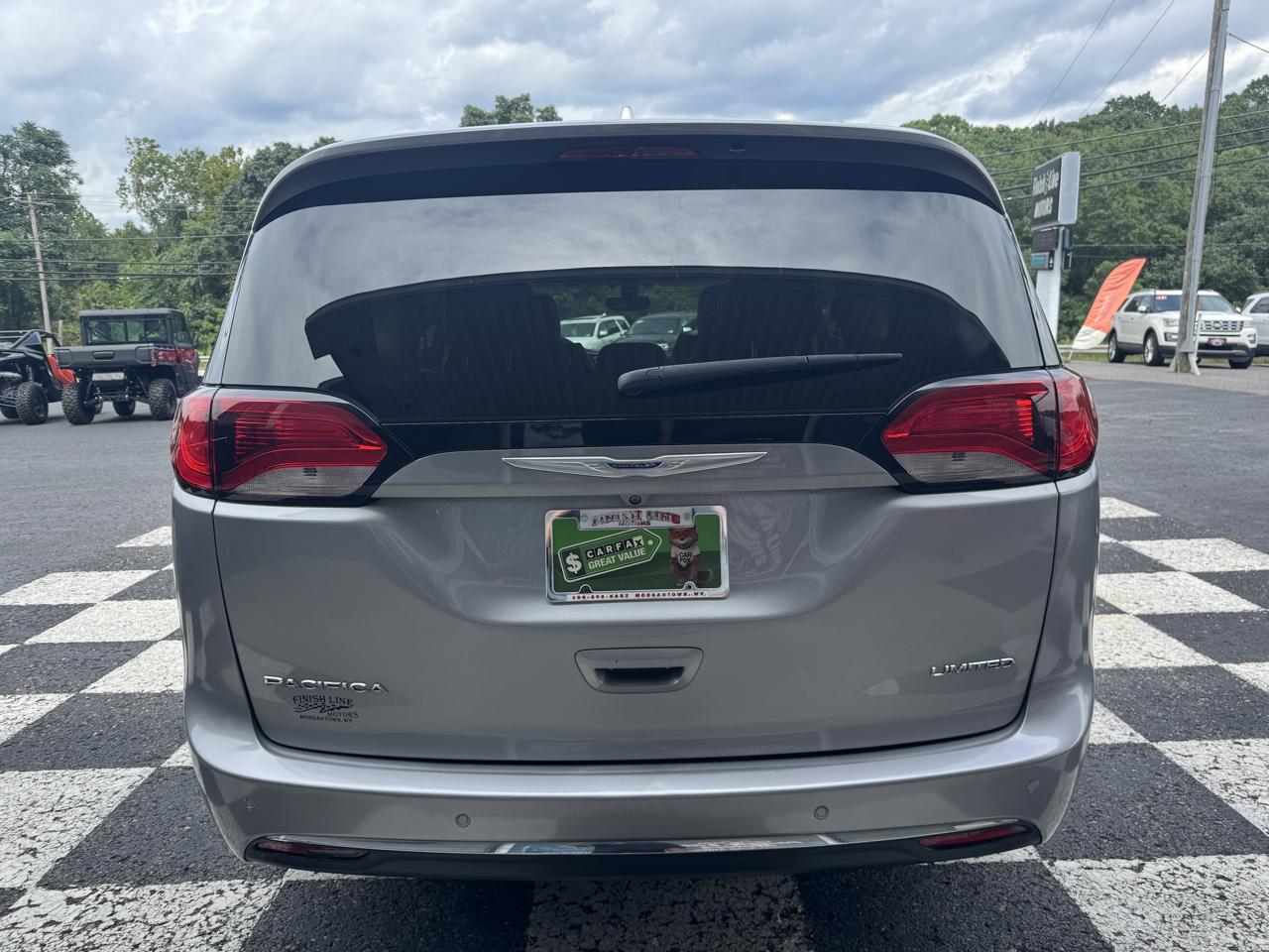Chrysler Pacifica Limited FWD 2019