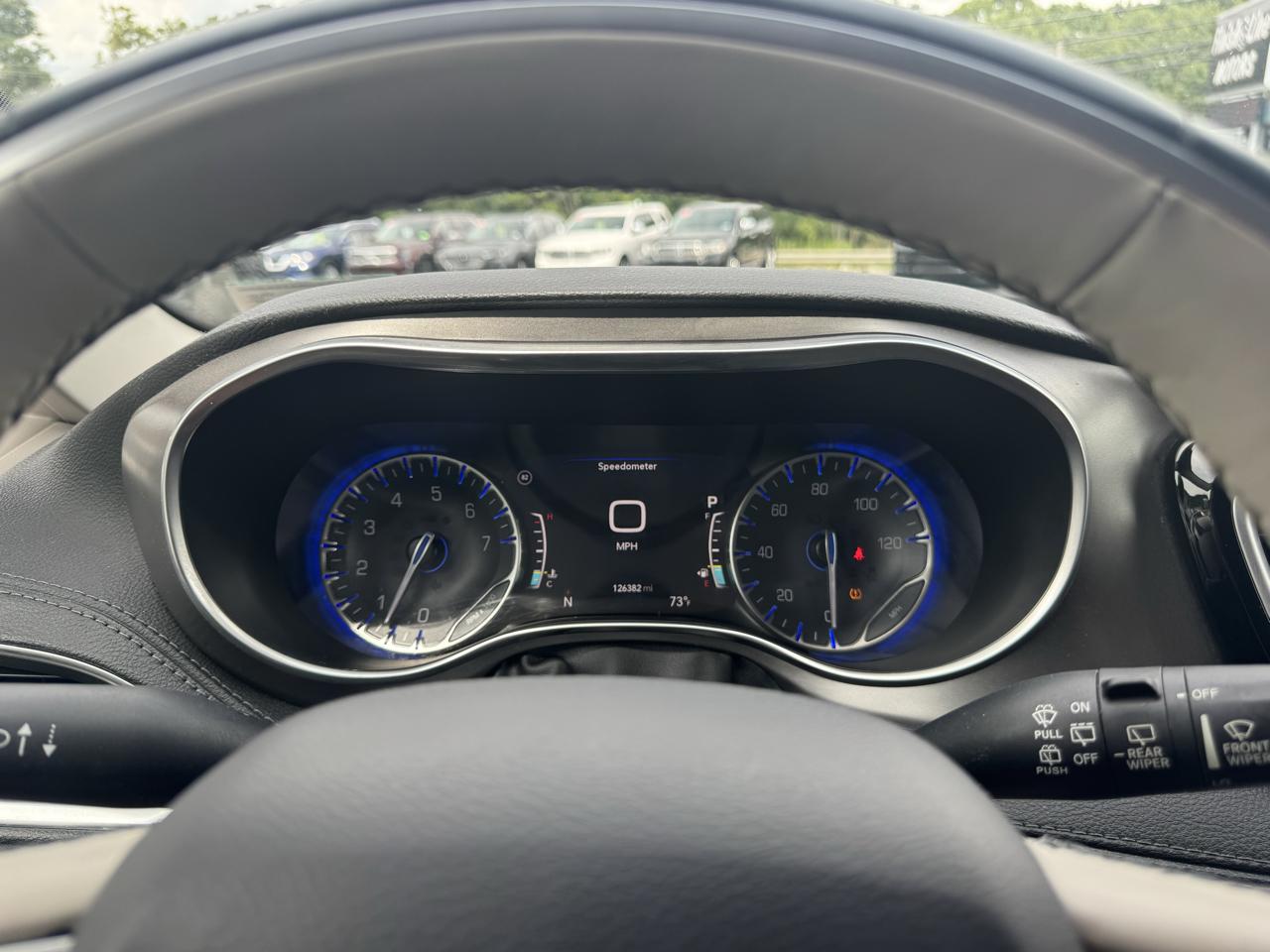 Chrysler Pacifica Limited FWD 2019