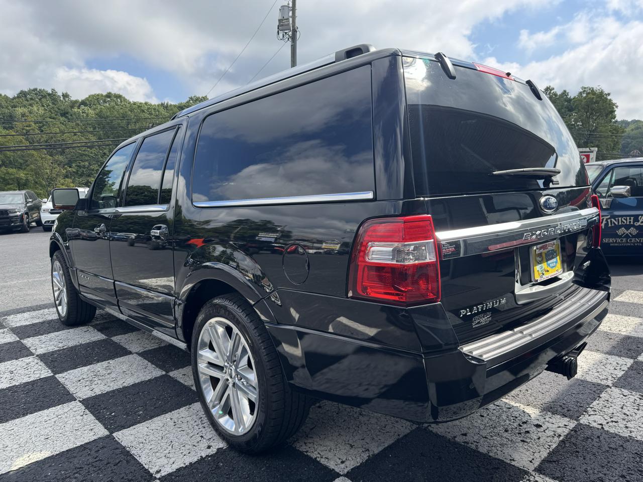 Ford Expedition EL 4WD 4dr Platinum 2016