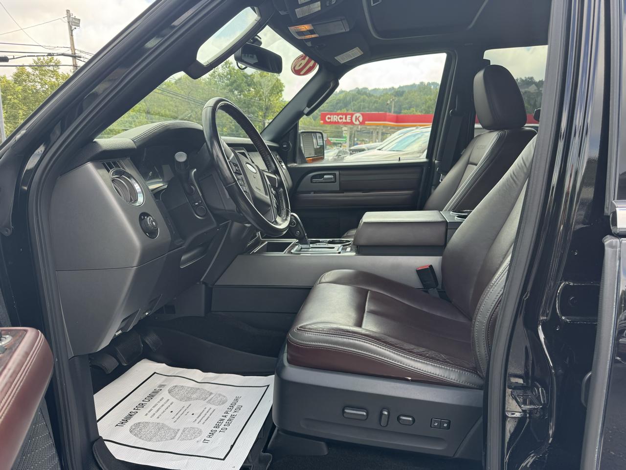 Ford Expedition EL 4WD 4dr Platinum 2016