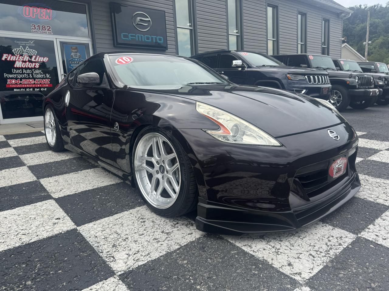 Nissan 370Z Coupe  2010