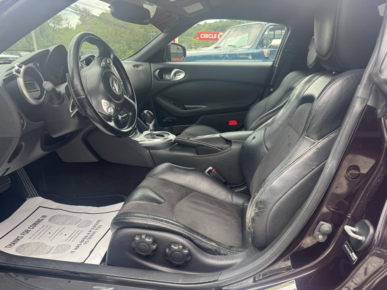Nissan 370Z Coupe  2010