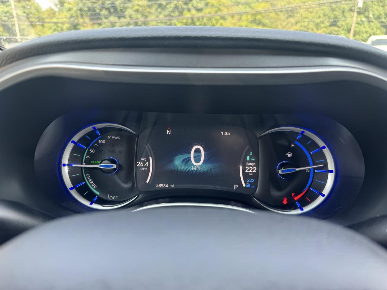 Chrysler Pacifica Hybrid Touring L FWD 2023