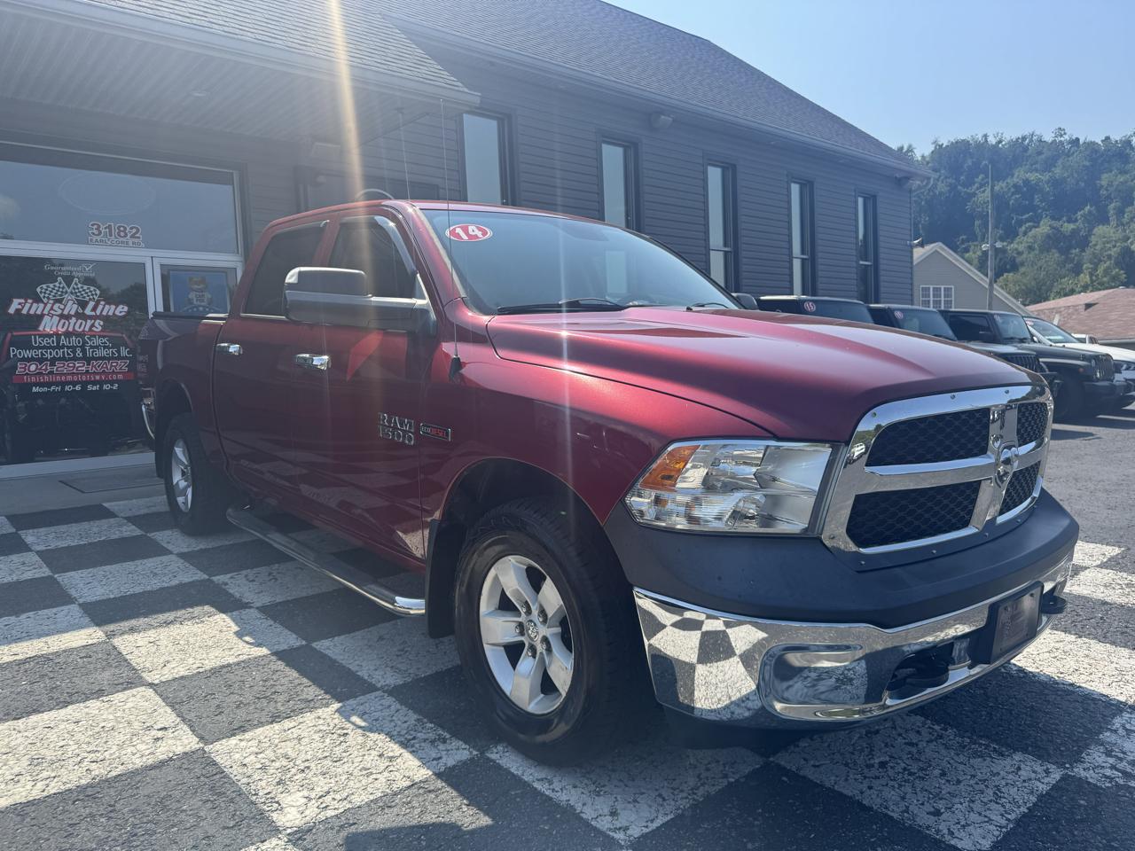 RAM 1500 4WD Crew Cab 140.5" Tradesman 2014
