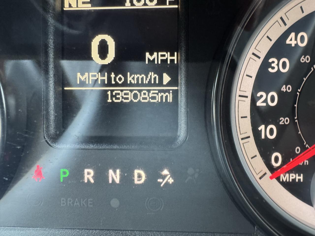 RAM 1500 4WD Crew Cab 140.5" Tradesman 2014