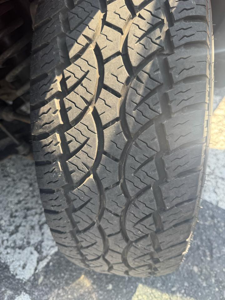 RAM 1500 4WD Crew Cab 140.5" Tradesman 2014