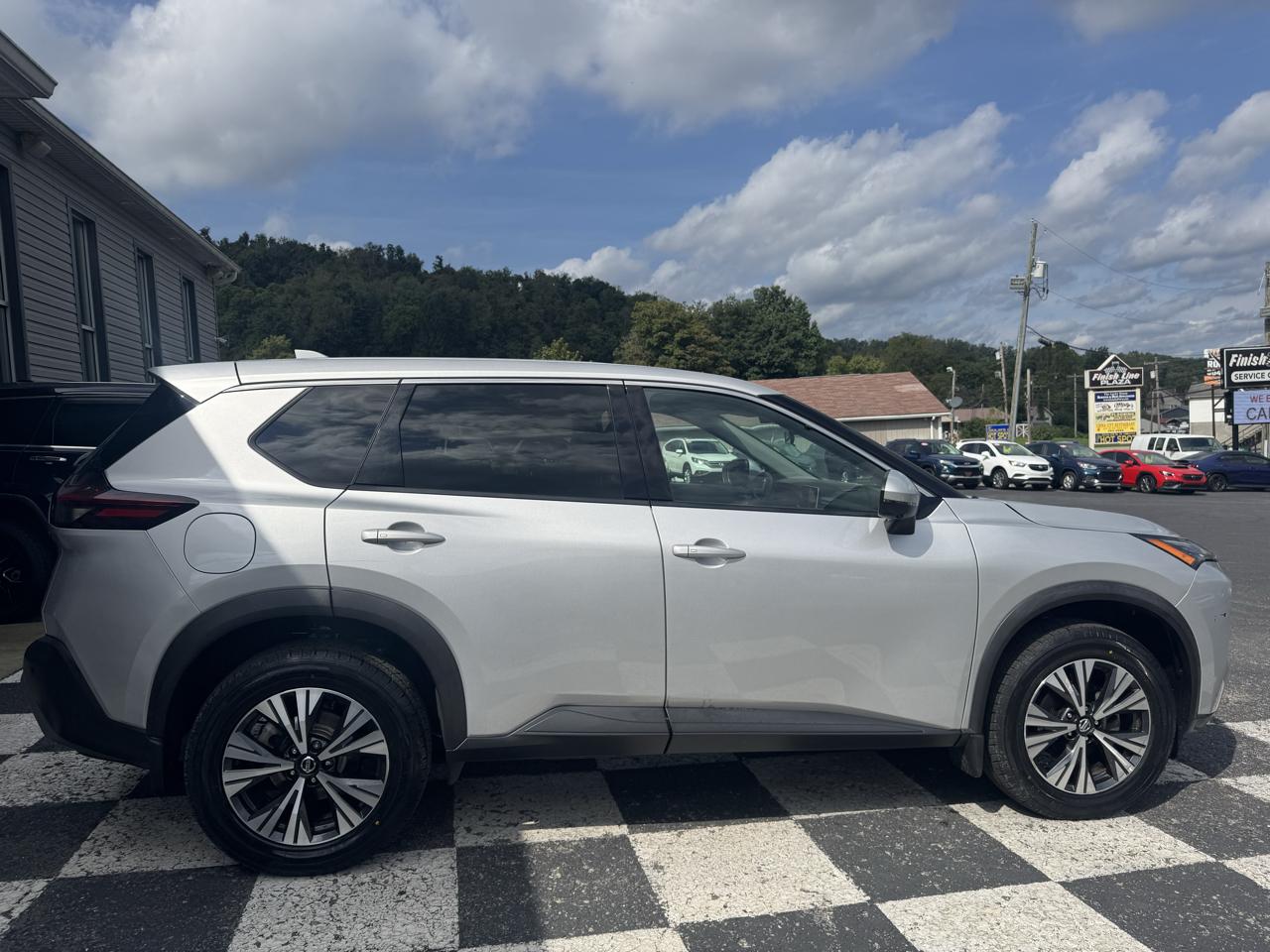 Nissan Rogue AWD SV 2021