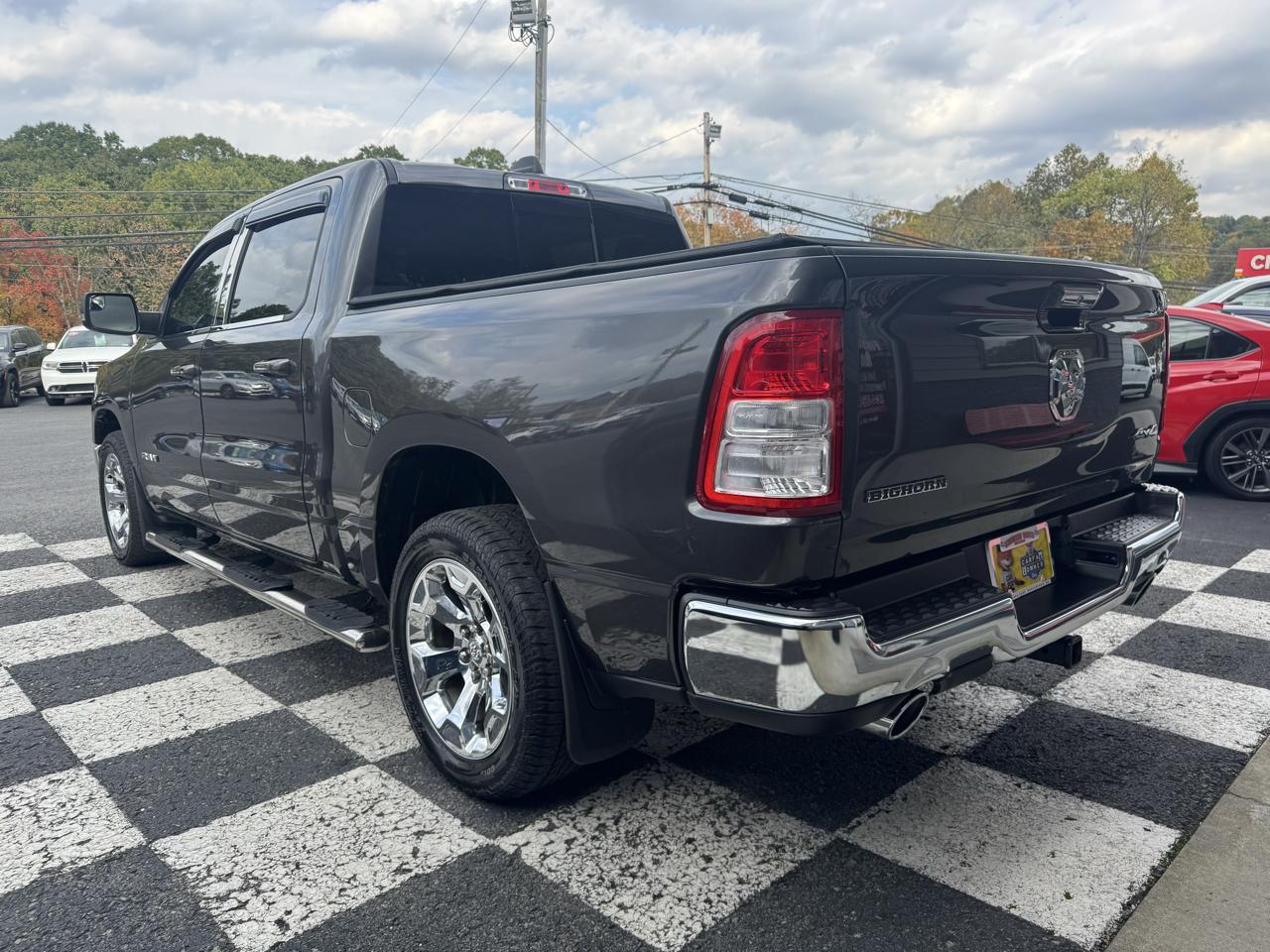 RAM 1500 Big Horn/Lone Star 4x4 Crew Cab 5'7" Box 2019