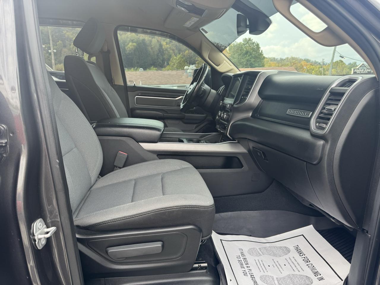 RAM 1500 Big Horn/Lone Star 4x4 Crew Cab 5'7" Box 2019
