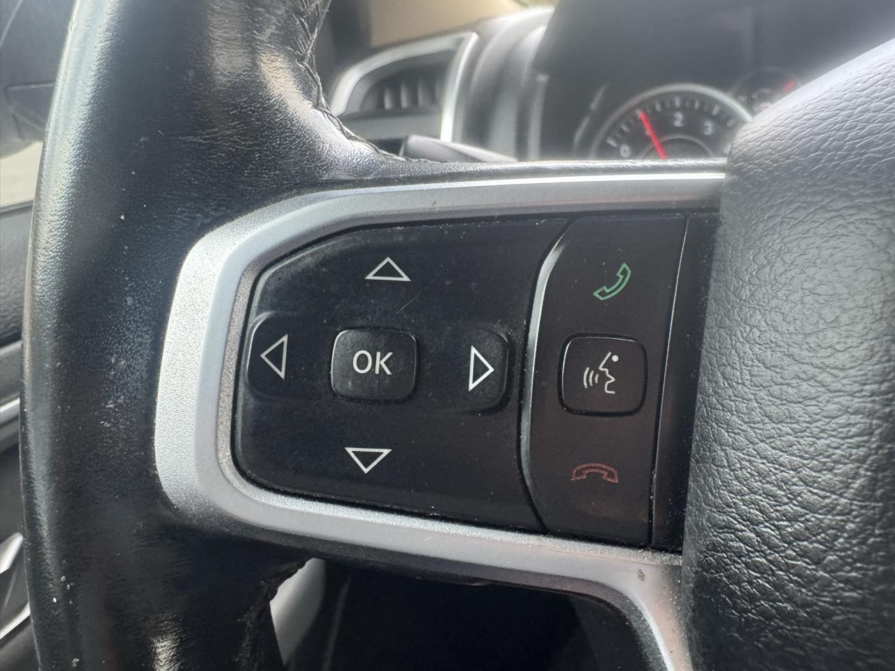 RAM 1500 Big Horn/Lone Star 4x4 Crew Cab 5'7" Box 2019