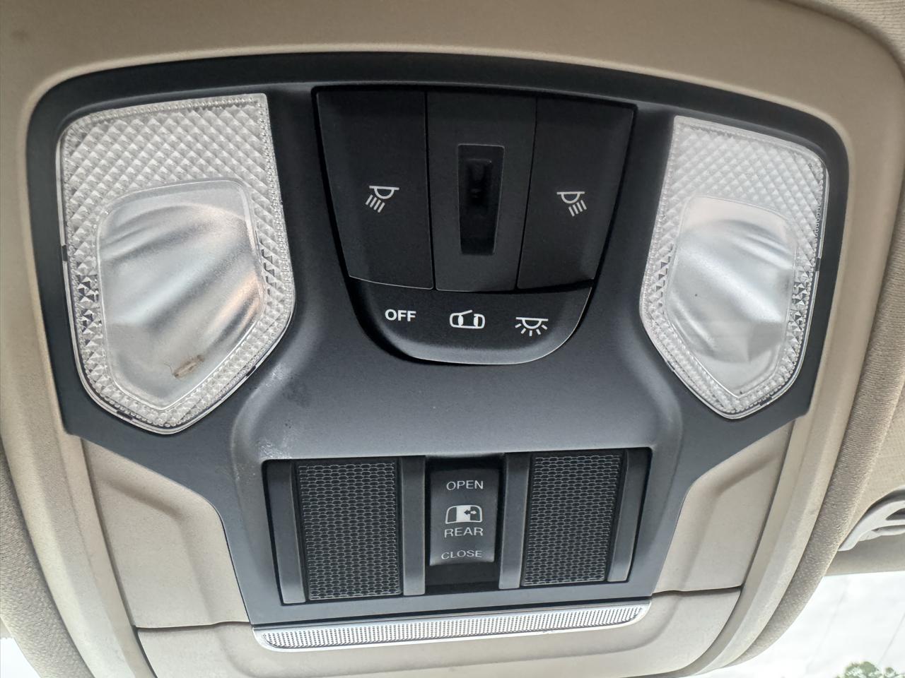 RAM 1500 Big Horn/Lone Star 4x4 Crew Cab 5'7" Box 2019