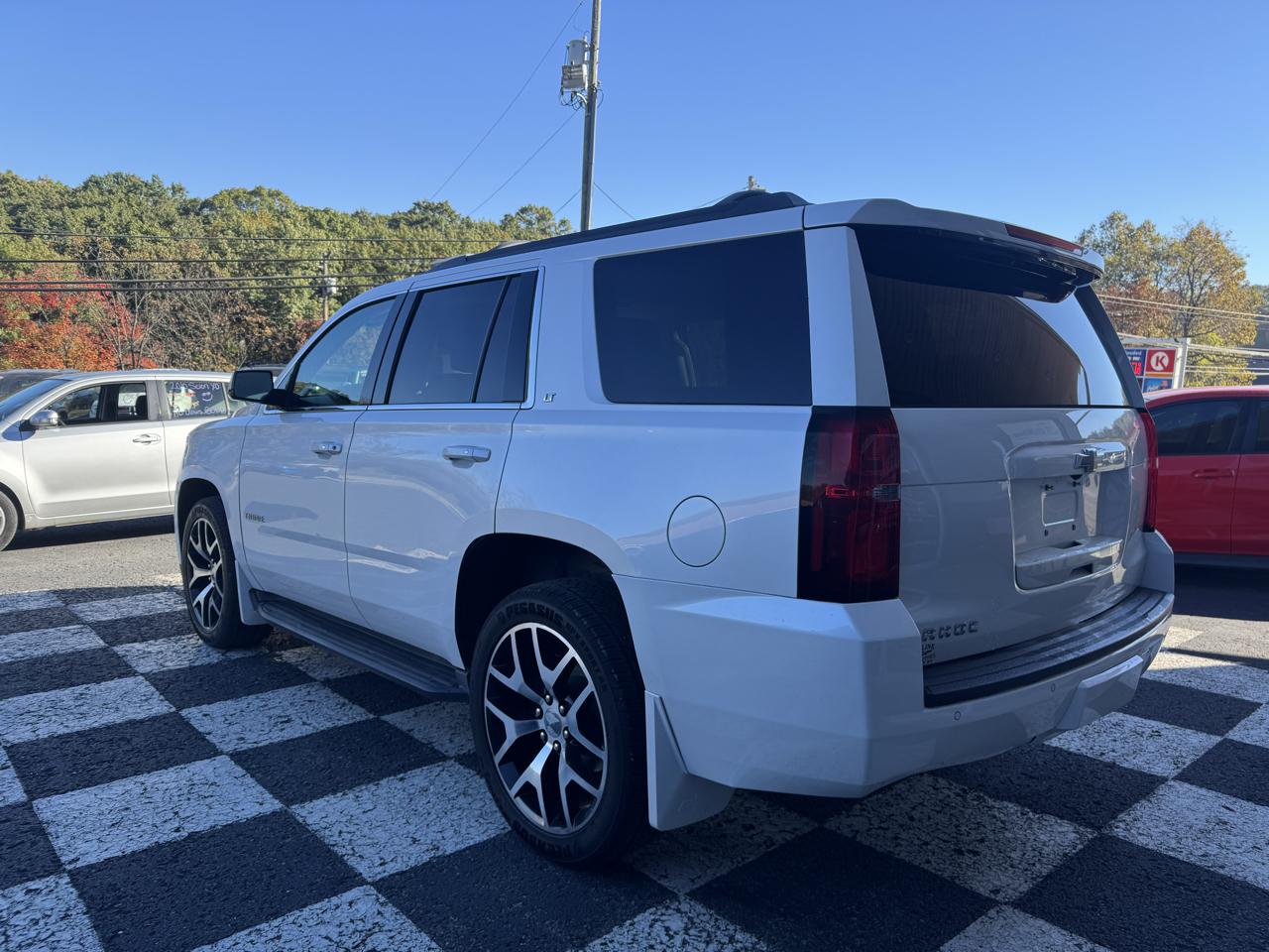 Chevrolet Tahoe 4WD 4dr LT 2016