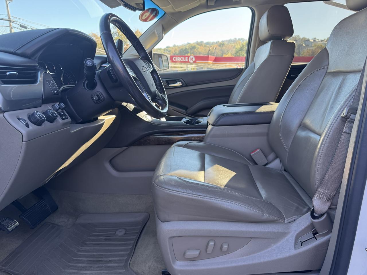 Chevrolet Tahoe 4WD 4dr LT 2016
