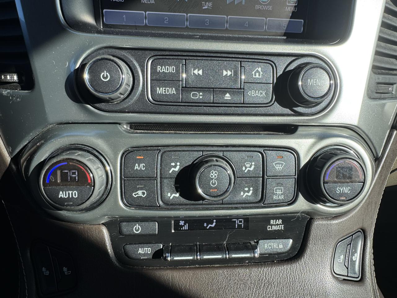 Chevrolet Tahoe 4WD 4dr LT 2016
