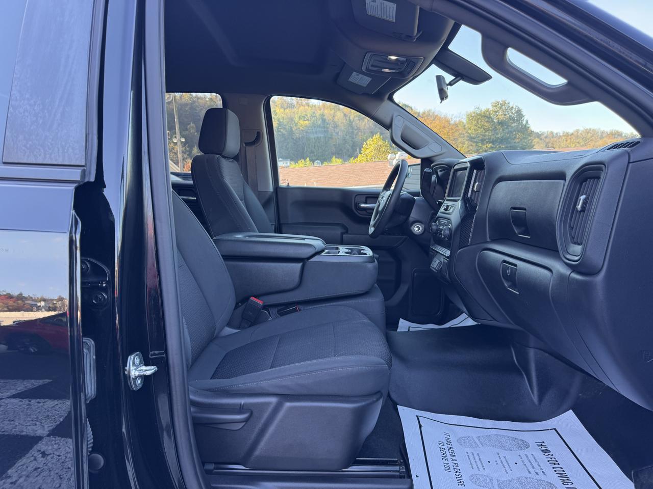 Chevrolet Silverado 1500 LTD 4WD Crew Cab 147" Custom Trail Boss 2022