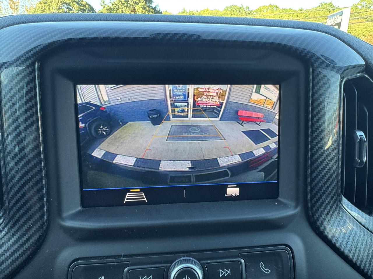 Chevrolet Silverado 1500 LTD 4WD Crew Cab 147" Custom Trail Boss 2022