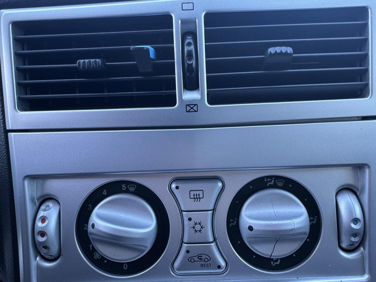 Chrysler Crossfire 2dr Cpe Limited 2005