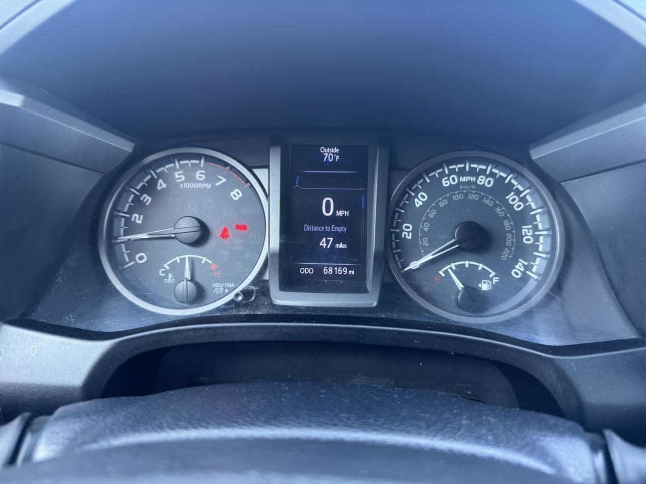 Toyota Tacoma 4WD Double Cab V6 MT TRD Off Road (Natl) 2018